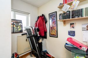 Photo 13- click for photo gallery